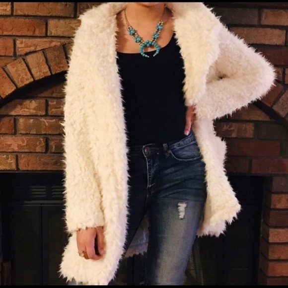 Ivory Teddy Bear Coat - Picture 7 of 12